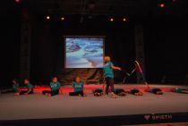 Wiggensbach_Turngala_2011_DancingGirls_004.jpg