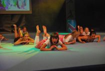 Wiggensbach_Turngala_2011_Froschballet_035.jpg