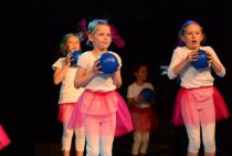 Wiggensbach_Turngala_2011_Froschballet_031.jpg