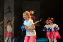 Wiggensbach_Turngala_2011_Froschballet_020.jpg